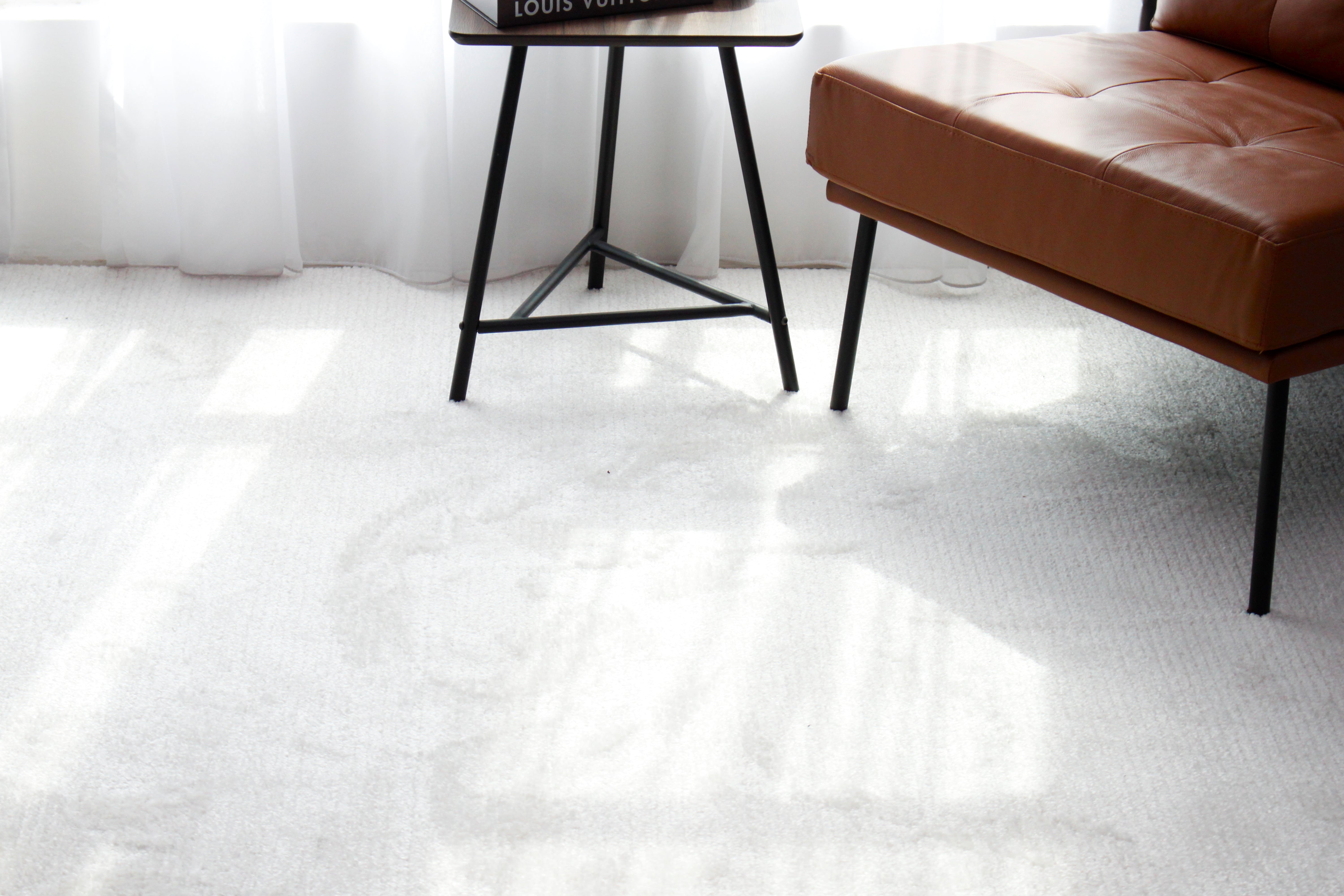 Rug W240 x D160 cm Limited Edition Designer Rug KAPLANSER Intense White / White