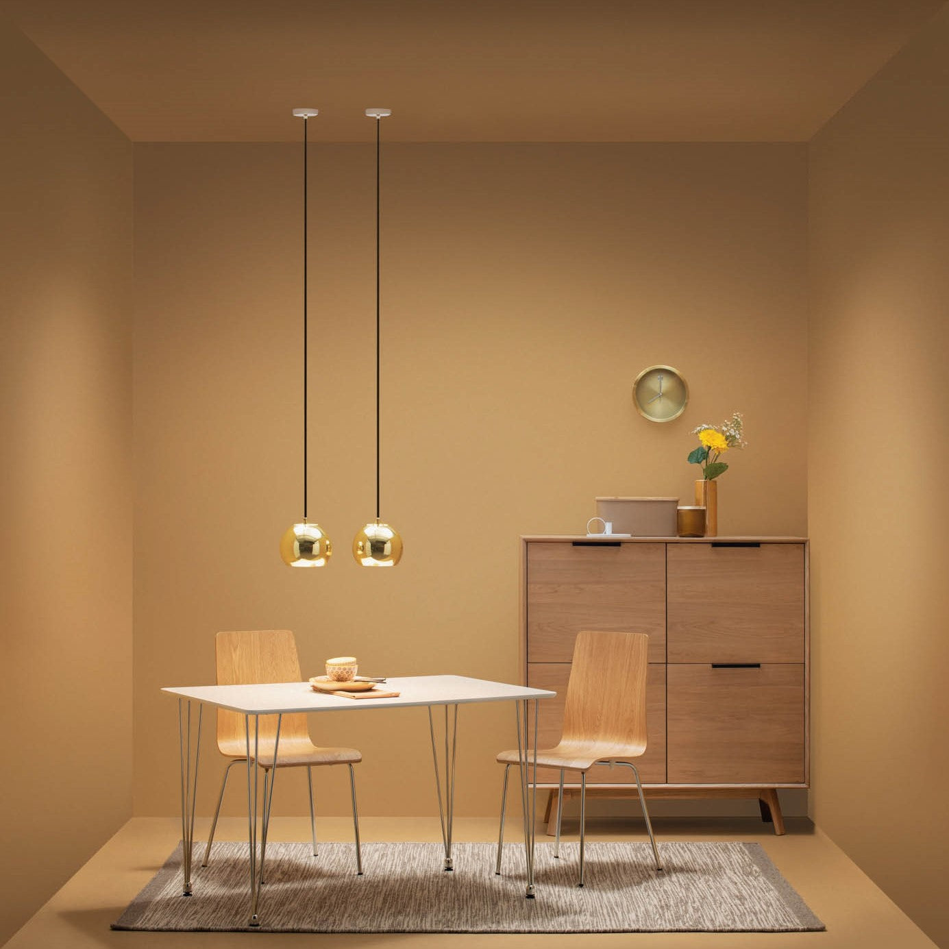 INRA Dining Set