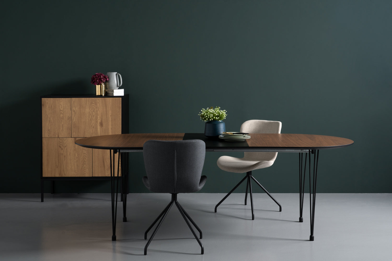 GARIS Tall Sideboard