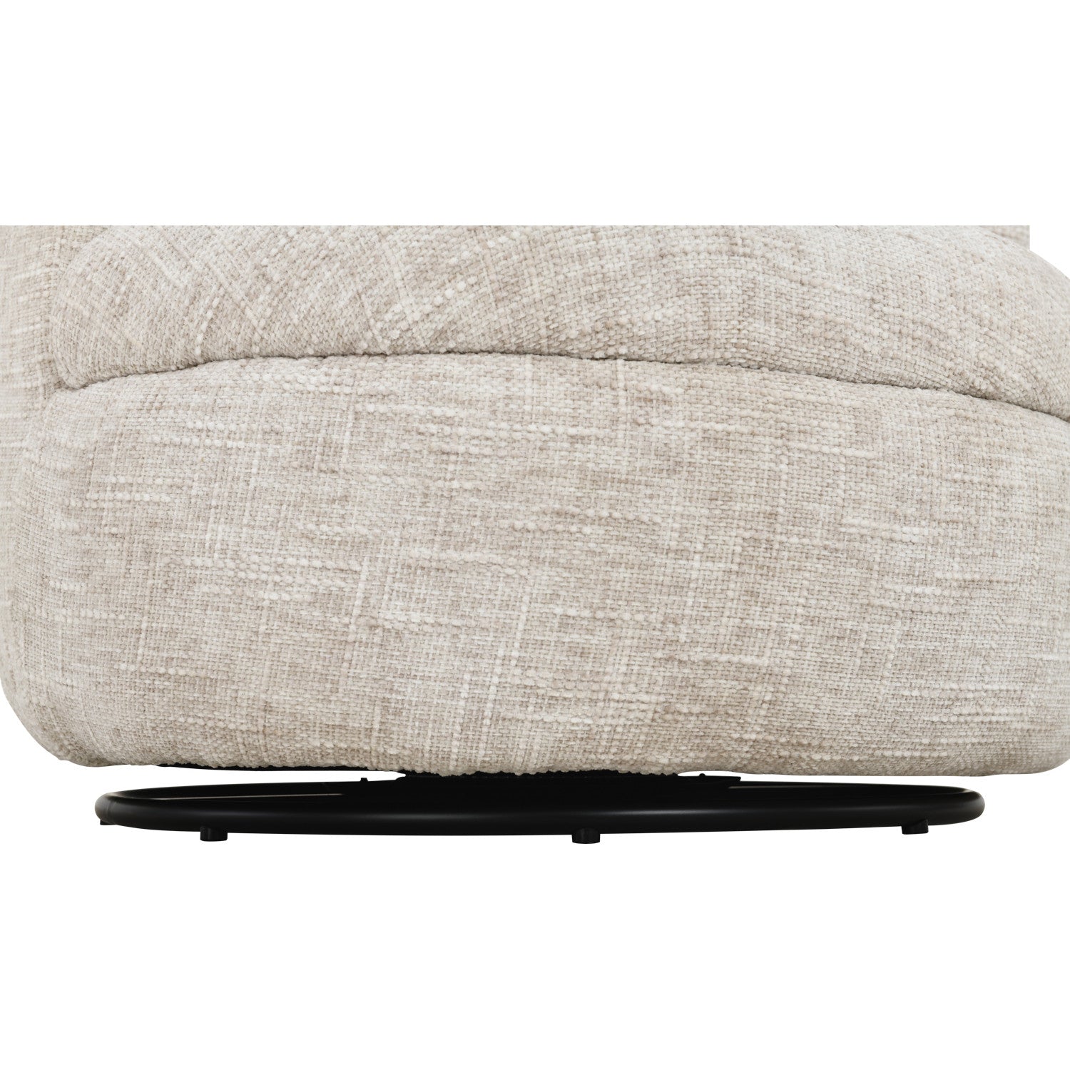 PUTA Swivel Lounge Chair