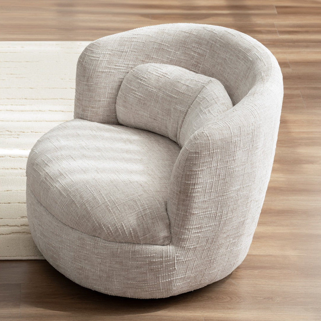 PUTA Swivel Lounge Chair