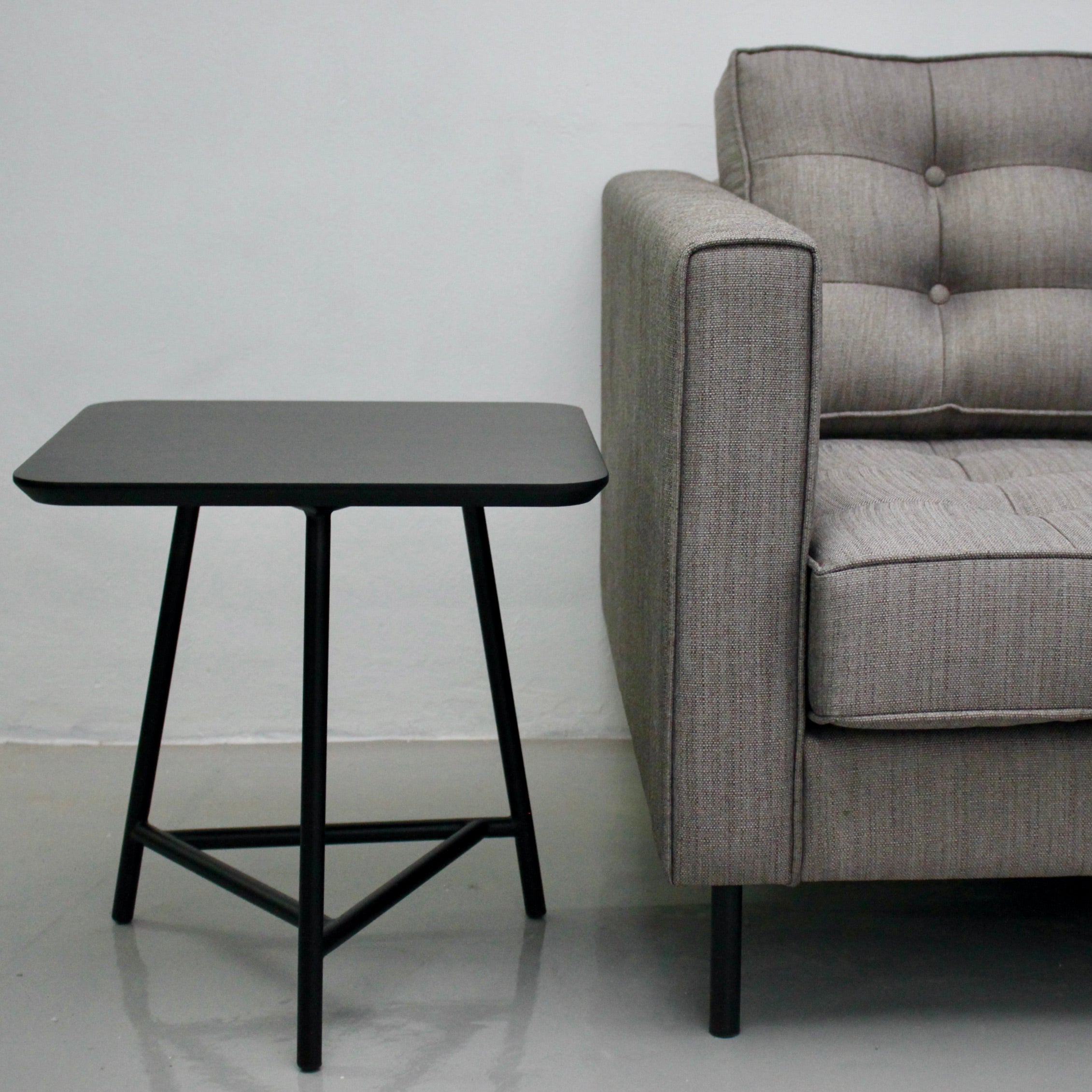 CANVAS Side Table V2.0 Walnut