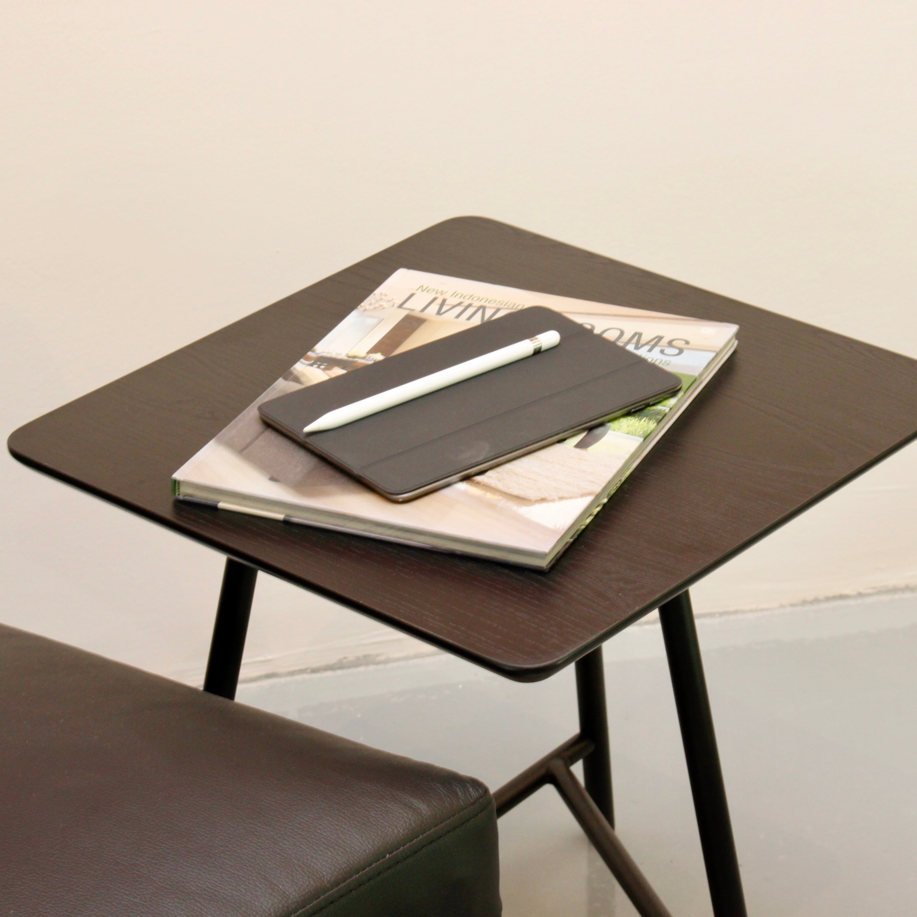 CANVAS Side Table V2.0 Black Top Exhibit Sales at Seremban 2 Offline Store